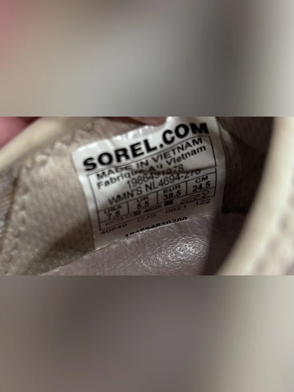 Sorel Kinetic Impact Lace Sneakers Womens 7.5 Dune Yellow Chunky Sole Trendy